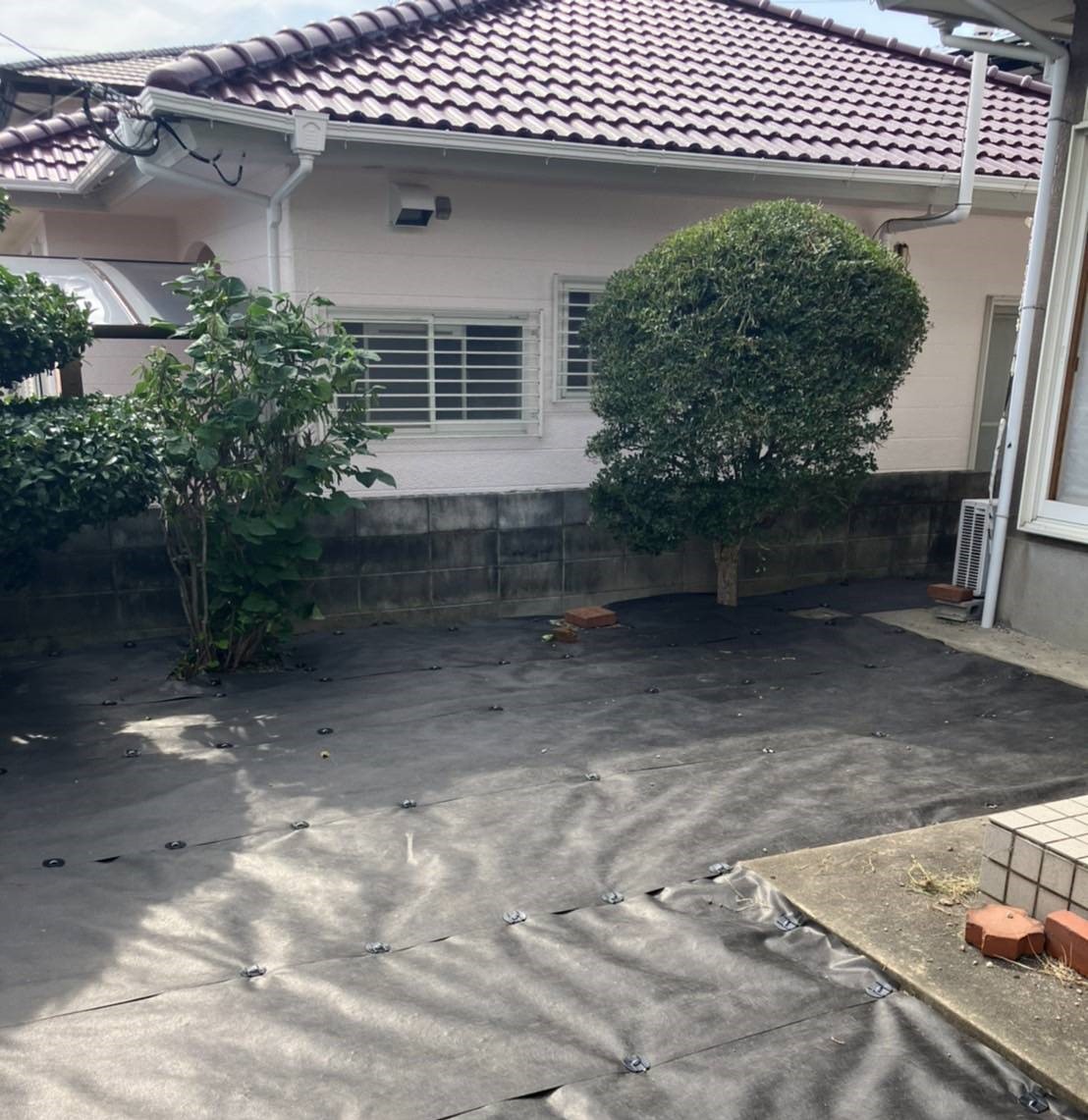 防草シート①